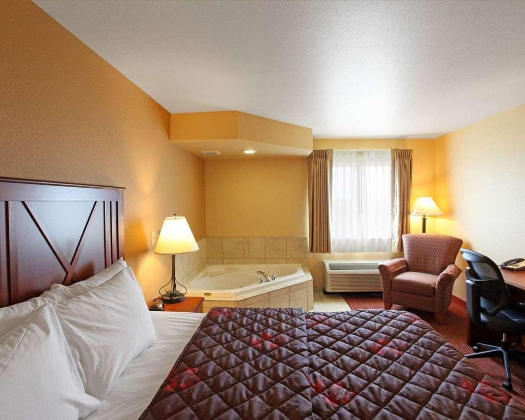Rodeway Inn & Suites Phillipsburg Chambre photo