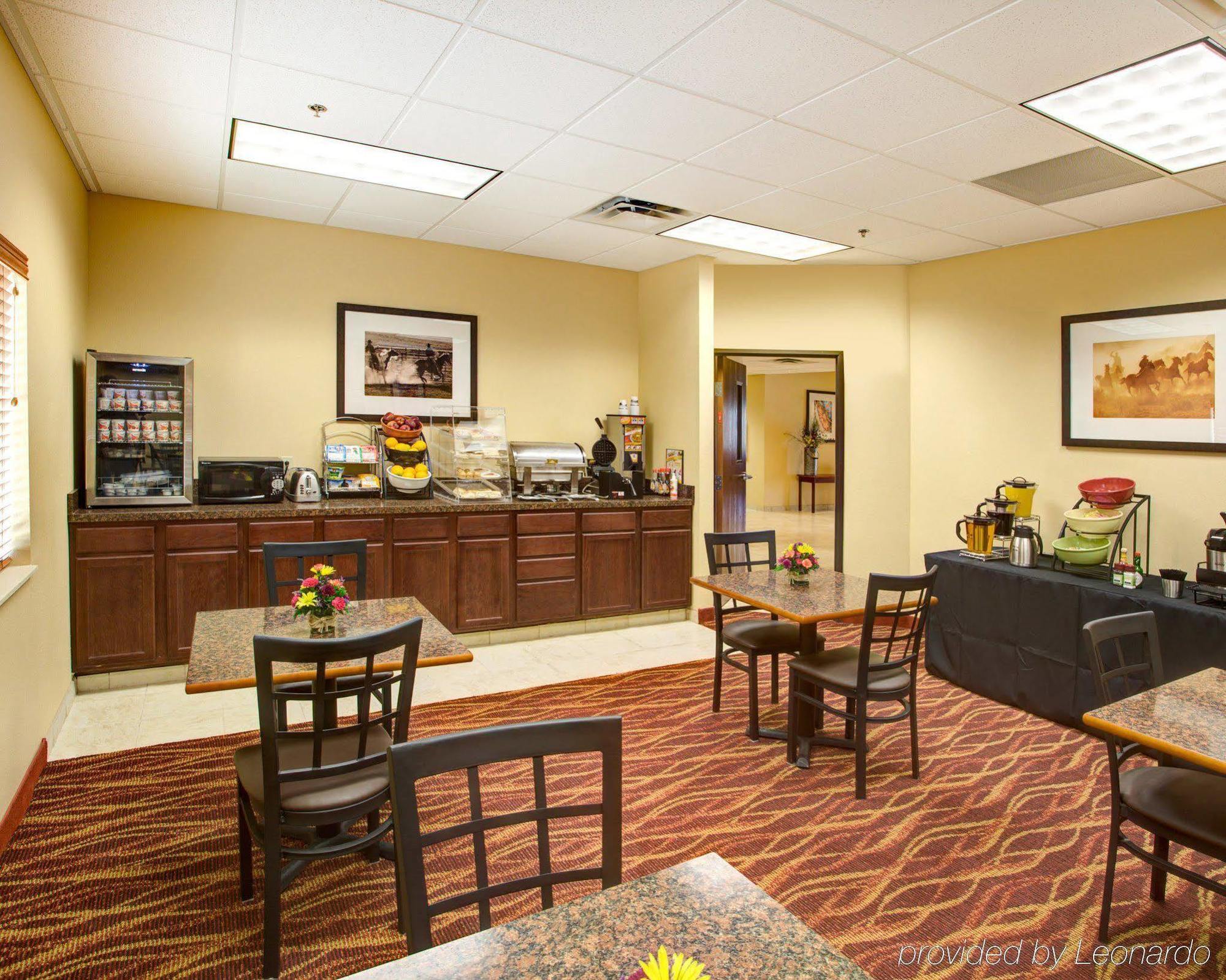 Rodeway Inn & Suites Phillipsburg Extérieur photo