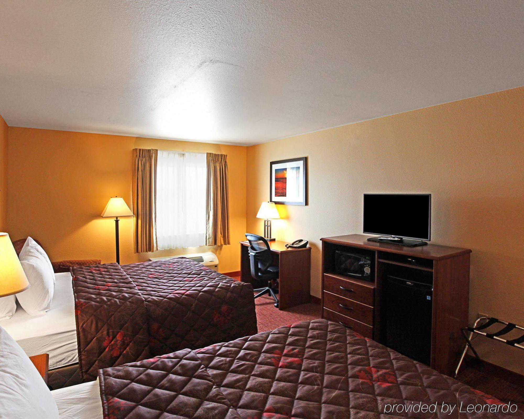 Rodeway Inn & Suites Phillipsburg Extérieur photo